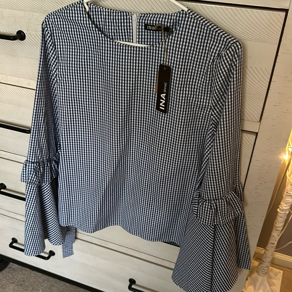 Bell sleeves plaid, never worn, NWT